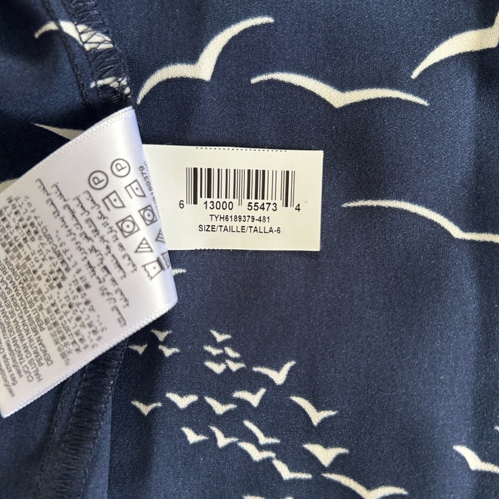 NWT BCBGeneration Wrap Dress in Sz 6 Navy with Bird Print - Picture 8 of 11